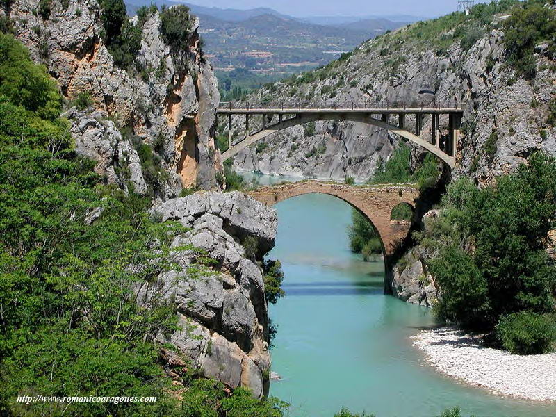 OLVENA. PUENTE DEL DIABLO, JUNTO AL ACTUAL PUENTE DE ACCESO (ELIMINADO CON MEDIOS DIGITALES)